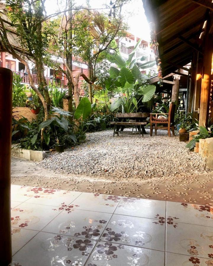 Champalao The Villa Vang Vieng Exteriör bild