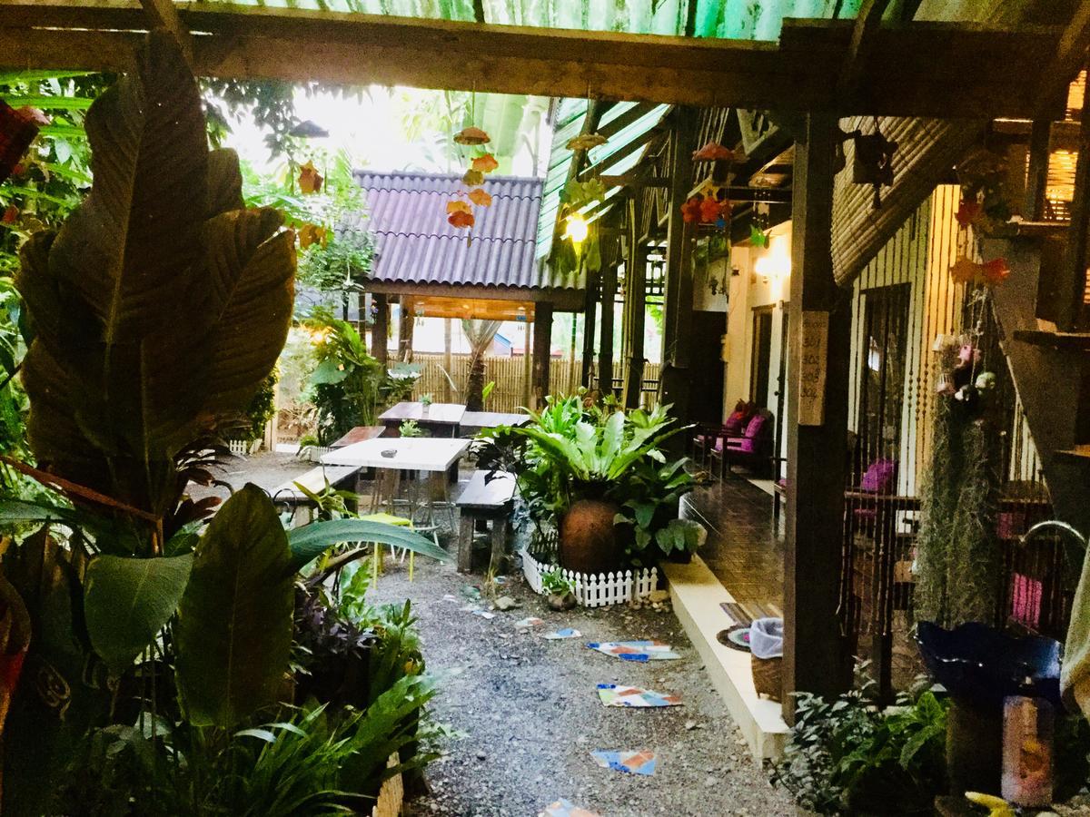 Champalao The Villa Vang Vieng Exteriör bild